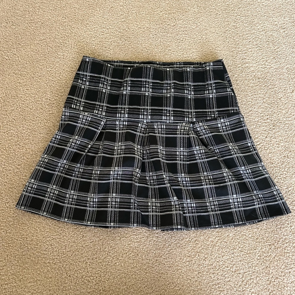 Full Tilt pleated mini skirt